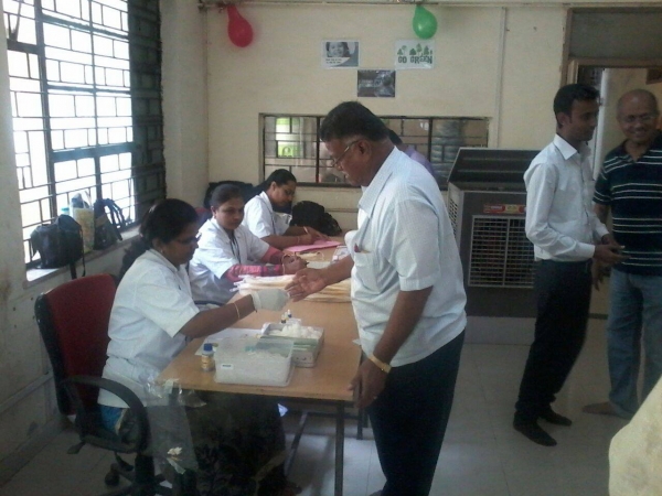 Blood donation camp held on the occasion of the Foundation Day at Shrijee Group, Nagar